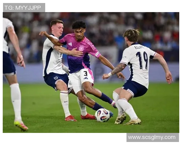 德国足球明星的魅力瞬间与辉煌成就全景展示